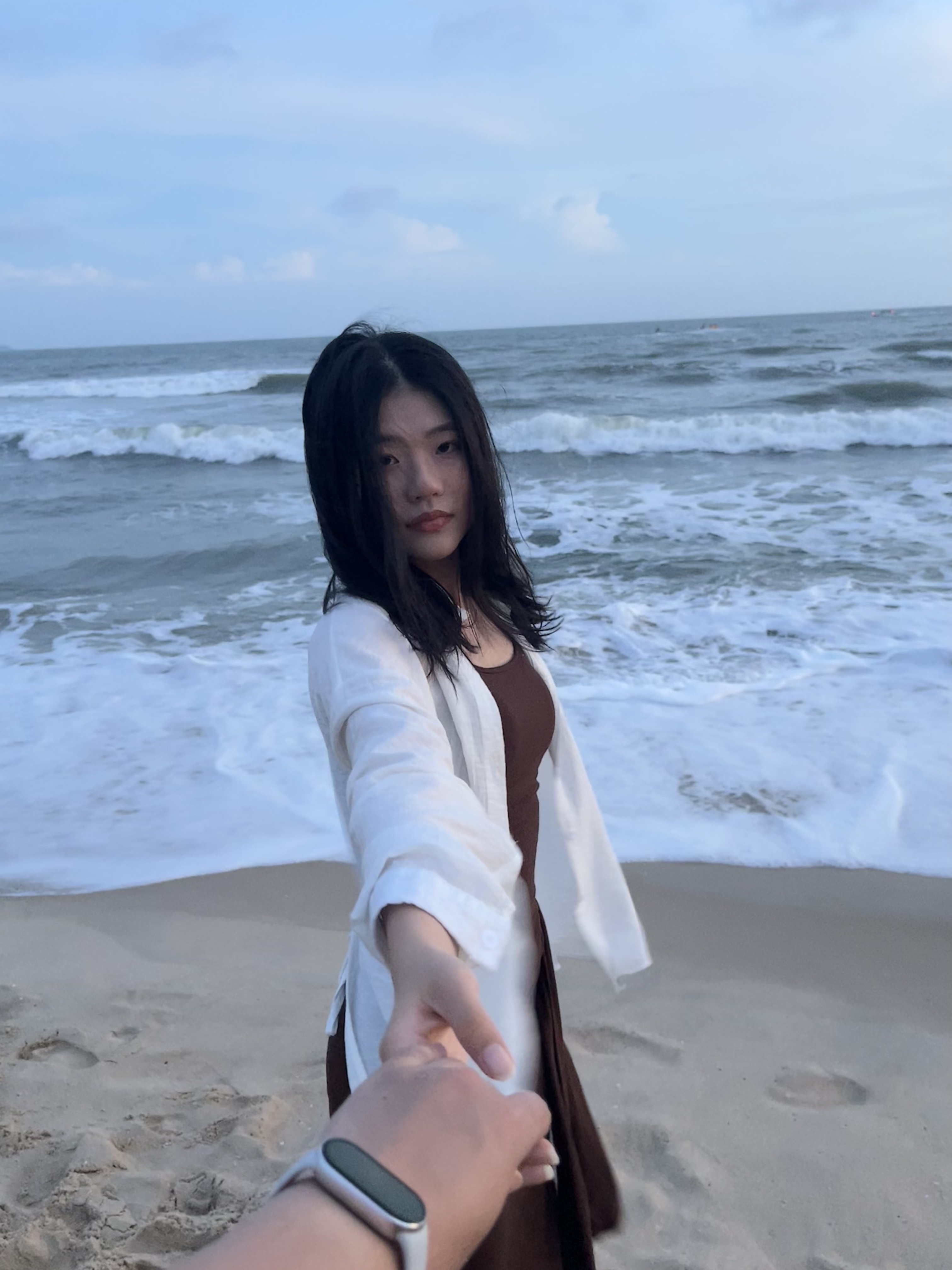 抱熊姑娘